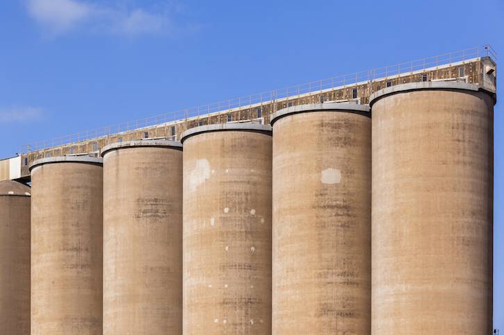 Automatisk nivåmätning i silos – så funkar det